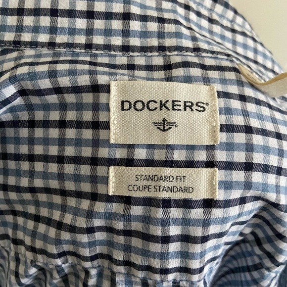 Dockers - Picture 3 of 3